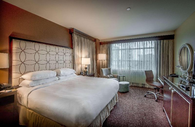 اتاق اجرایی, Mercure Singapore Bugis