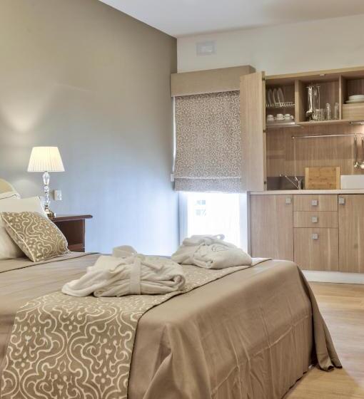 سوئیت با بالکن, Palazzo Violetta