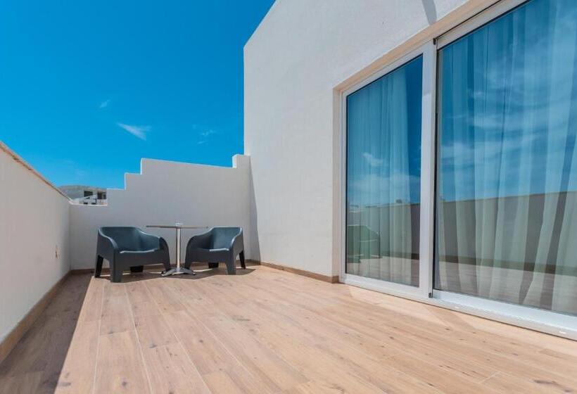 سوییت لوکس, Palazzo Violetta