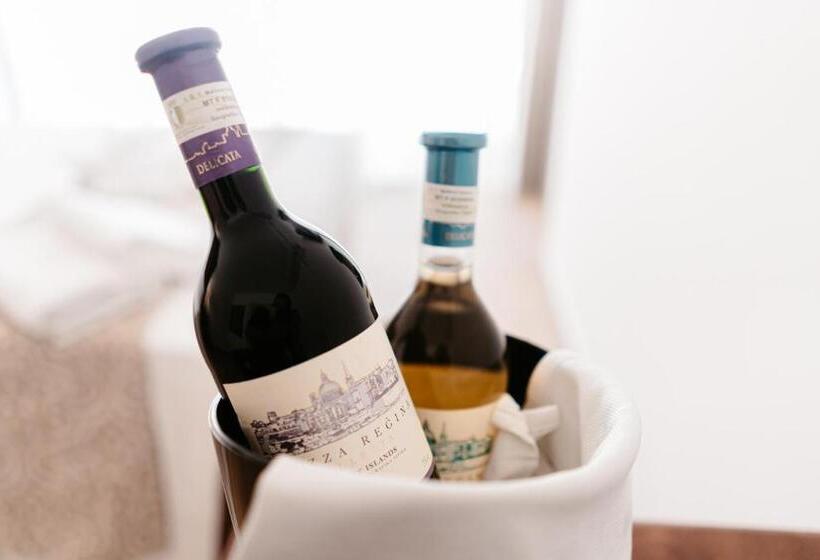 Suite with Terrace, Palazzo Violetta