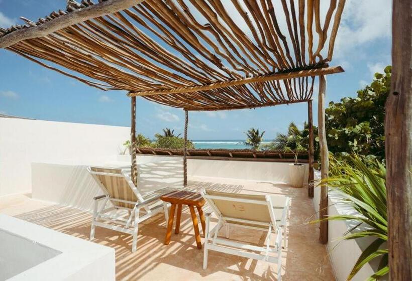 חדר בסיסי, Poc Na Tulum