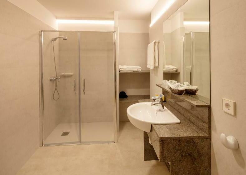 חדר סטנדרט יחיד, Real Colegiata San Isidoro