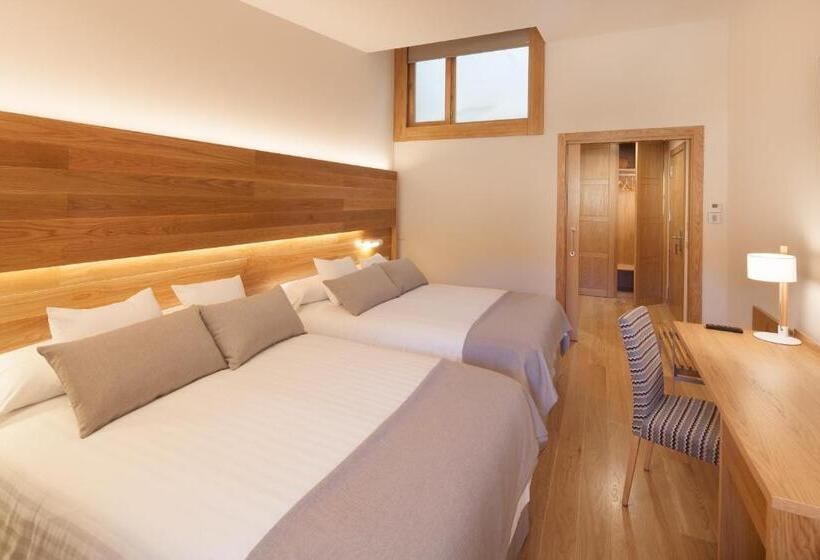 חדר סופריור, Real Colegiata San Isidoro