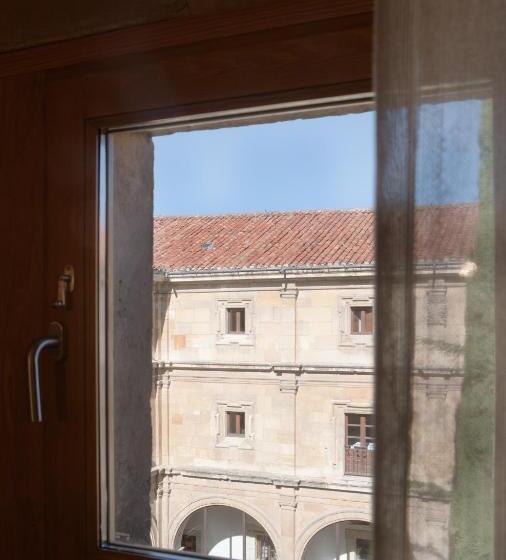 חדר סופריור, Real Colegiata San Isidoro