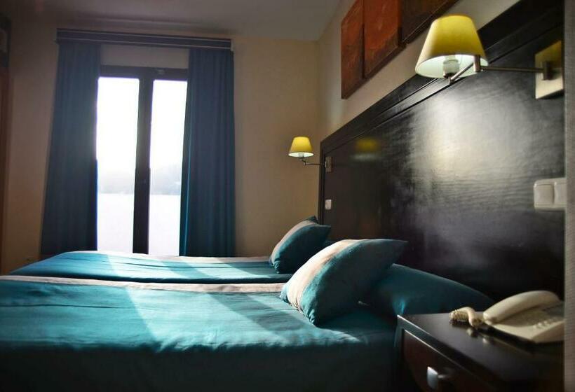 Номер Стандарт, & Spa Plaza Arriate