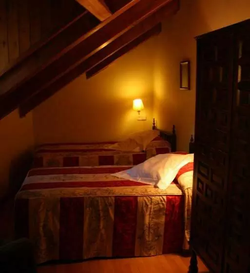 スタンダードシングルルーム, Tres Picos