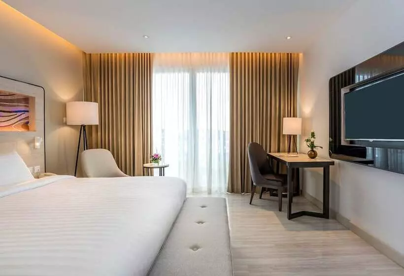 Superior-huone, Novotel Phuket City Phokeethra
