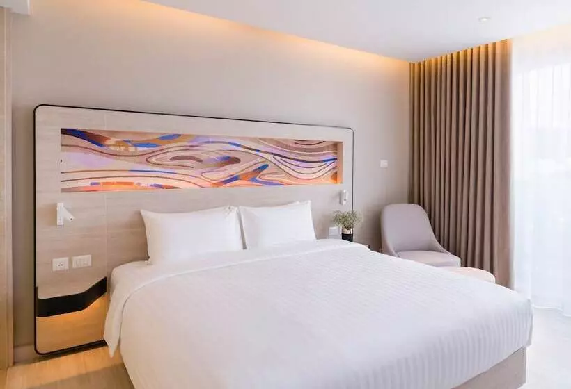 Superior-huone, Novotel Phuket City Phokeethra