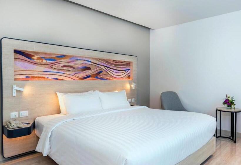اتاق اجرایی با تخت بزرگ, Novotel Phuket City Phokeethra