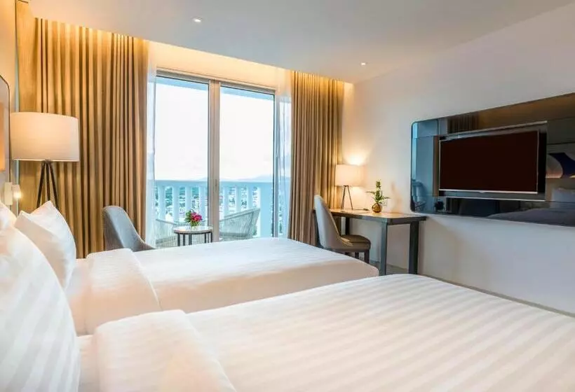 Superior-huone, Novotel Phuket City Phokeethra