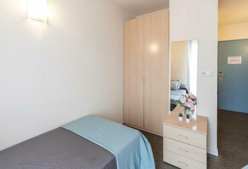 اتاق عادی, Residencia Universitaria Campus Del Mar