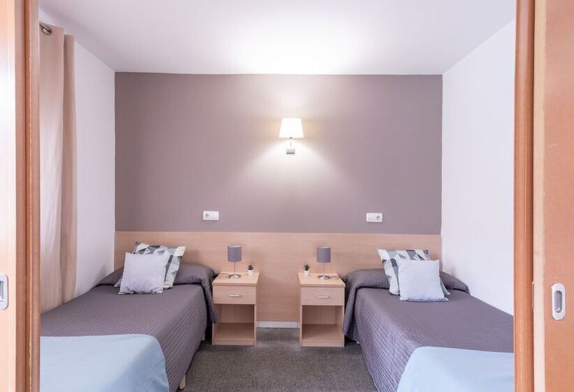 استودیو کامفورت, Residencia Universitaria Campus Del Mar