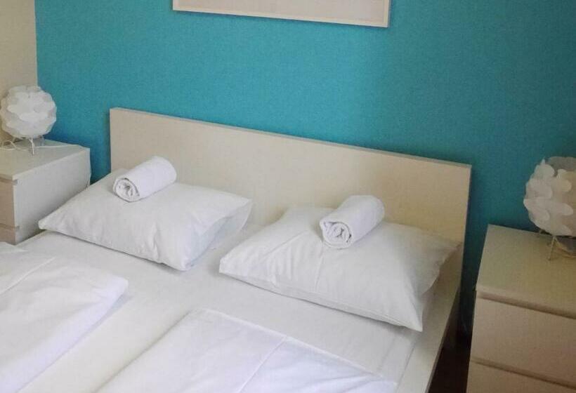 Номер Стандарт, Wombat S City Hostel London