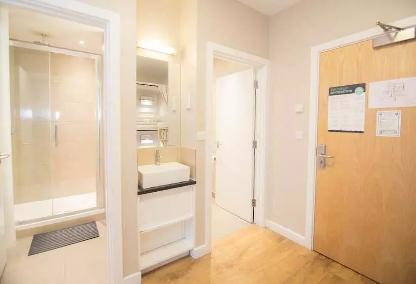 Bed in Shared Room, Wombat S City Hostel London