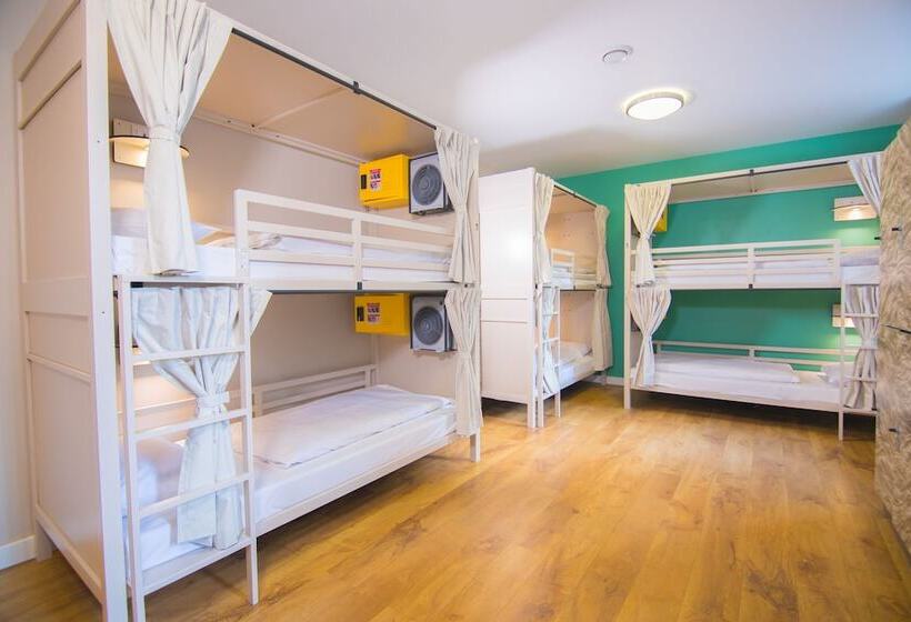 Кровать в Общей Комнате, Wombat S City Hostel London