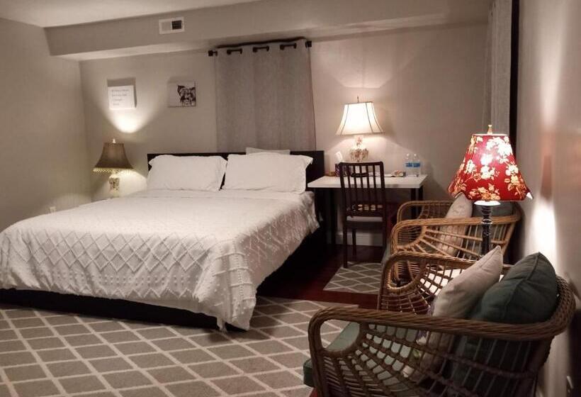 带大床的高级房间, Fairmount House