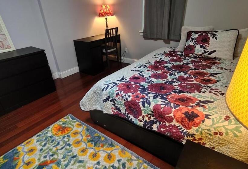 带共用浴室的标准房间, Fairmount House