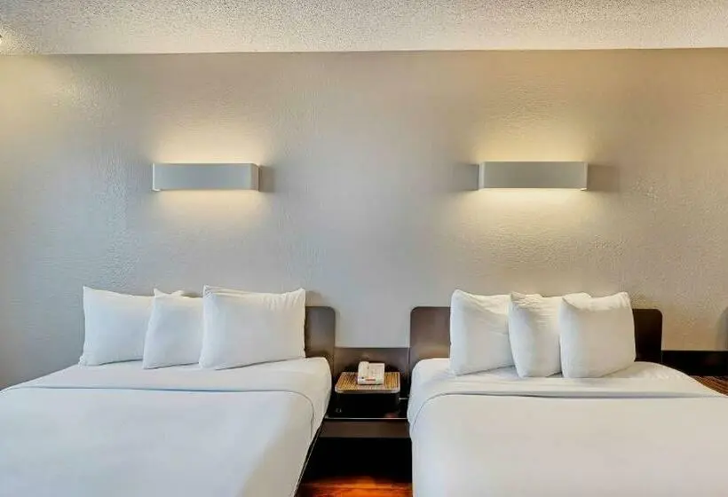 Standard-invahuone, Suites Los Angeles Ca Los Angeles Lax