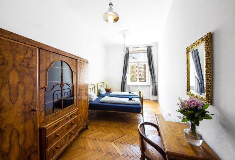 חדר סטנדרט חדר אמבטיה משותף, Jacob Brno