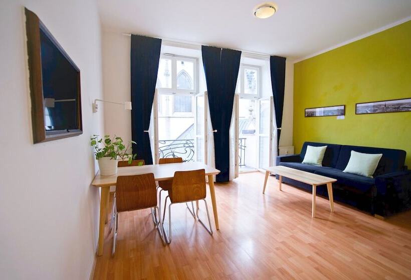 דירת חדר שינה 1 עם נוף לעיר, Jacob Brno