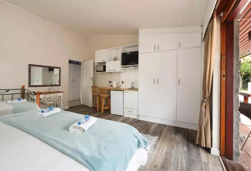 اتاق خانوادگی, Admirals Lodge Guest House And Brightways Self Catering Apartments