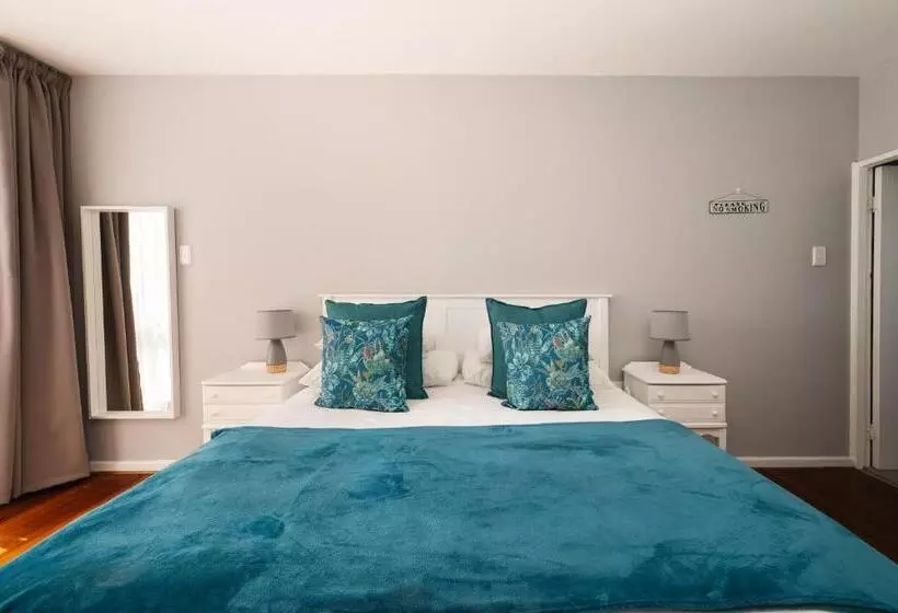 آپارتمان پریمیوم 1 خوابه, Admirals Lodge Guest House And Brightways Self Catering Apartments