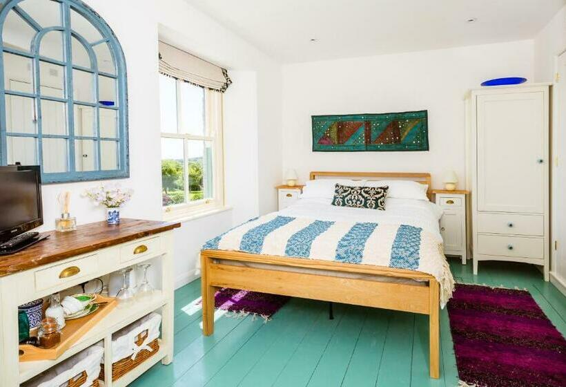 スタンダードルーム, Fig Tree House