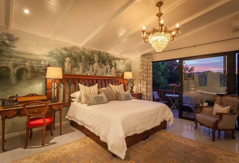 חדר דלוקס, The Loerie Hide