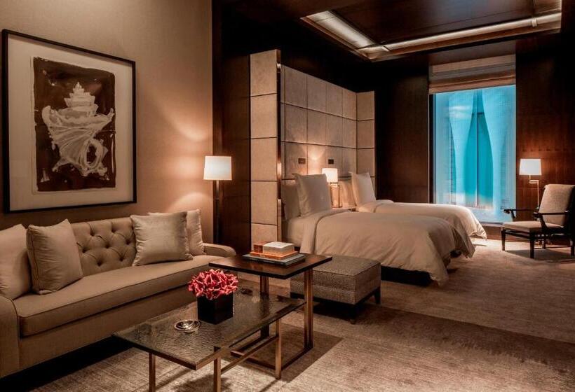 Номер Executive, Four Seasons Hotel London At Tower Bridge