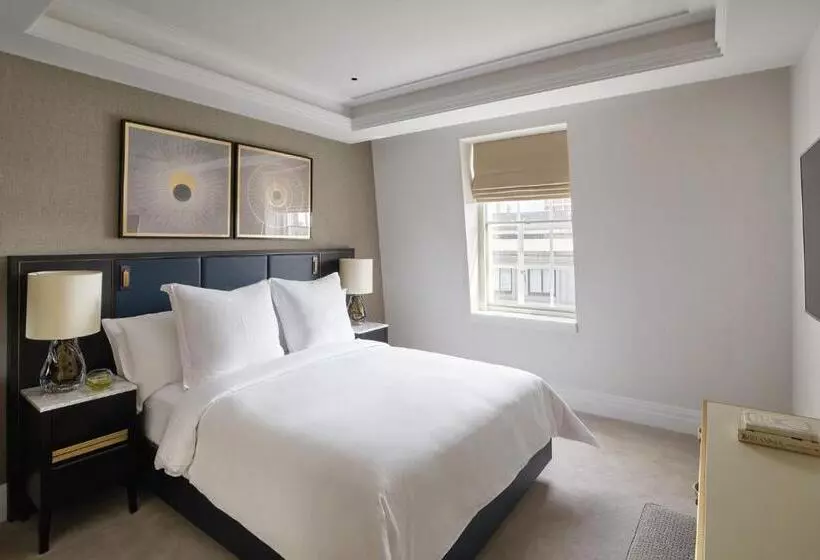 ２ベッドルームアパートメント, Four Seasons Hotel London At Tower Bridge