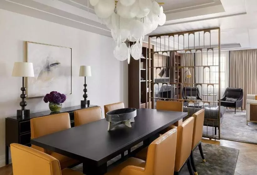 ３ベッドルームアパートメント, Four Seasons Hotel London At Tower Bridge