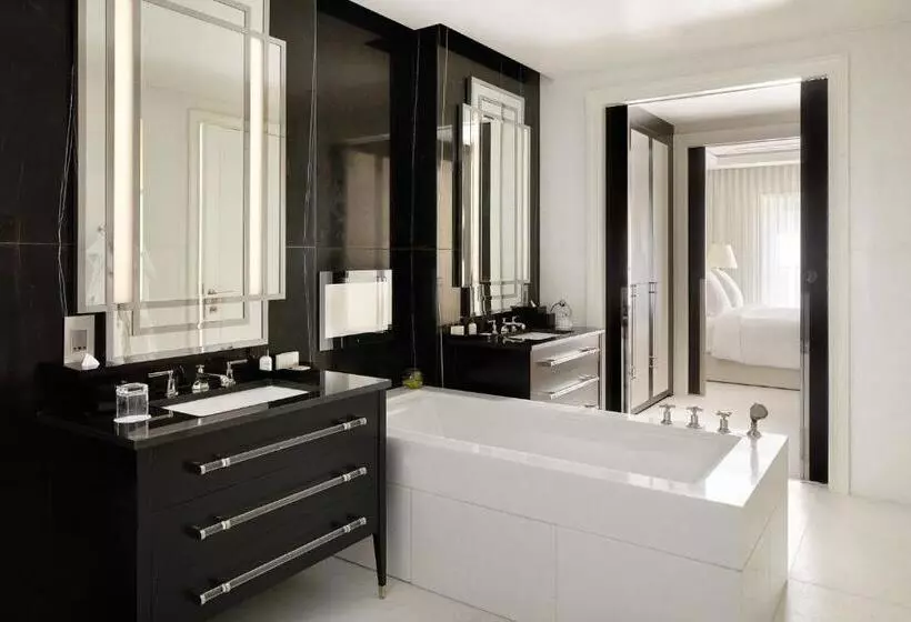 ３ベッドルームアパートメント, Four Seasons Hotel London At Tower Bridge