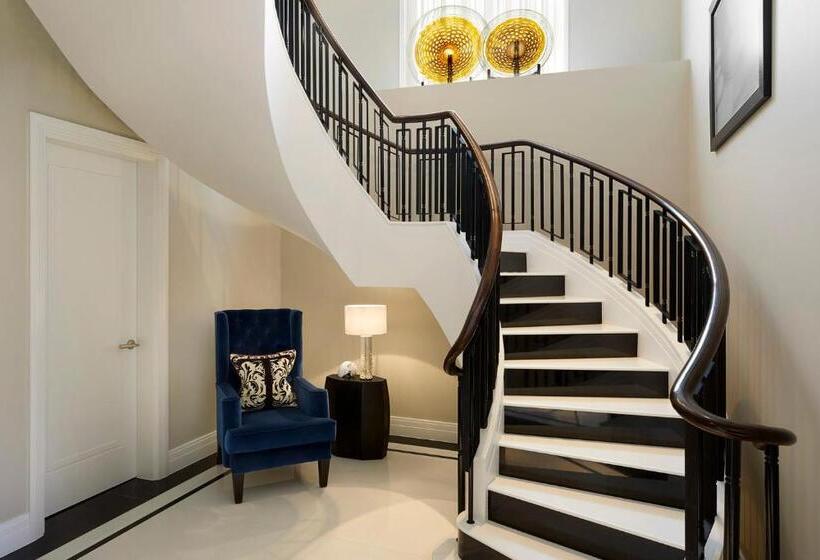 חדר מלכותי, Four Seasons Hotel London At Tower Bridge