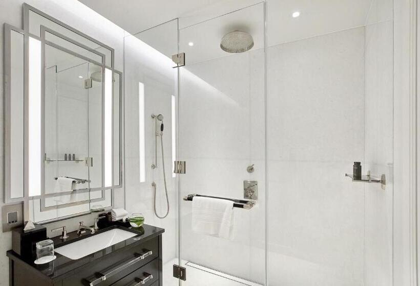 חדר סטנדרט, Four Seasons Hotel London At Tower Bridge