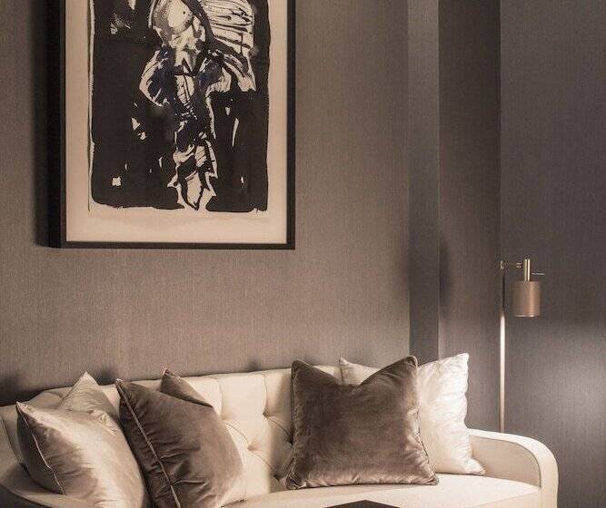 חדר אקזקיוטיב, Four Seasons Hotel London At Tower Bridge