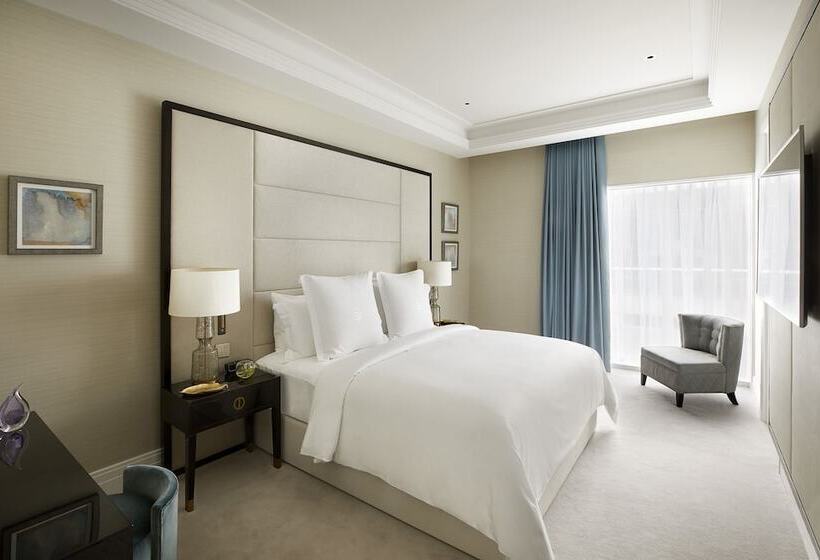 Королевский Люкс, Four Seasons Hotel London At Tower Bridge
