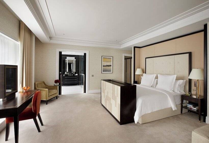 סוויטה מלכותית, Four Seasons Hotel London At Tower Bridge