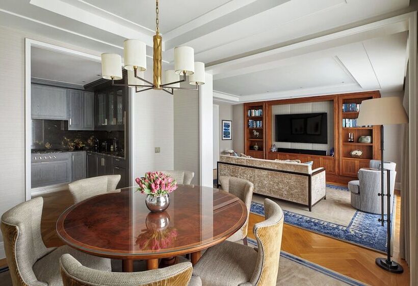 חדר סטנדרט, Four Seasons Hotel London At Tower Bridge