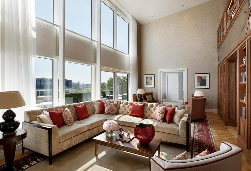 Королевский Номер, Four Seasons Hotel London At Tower Bridge