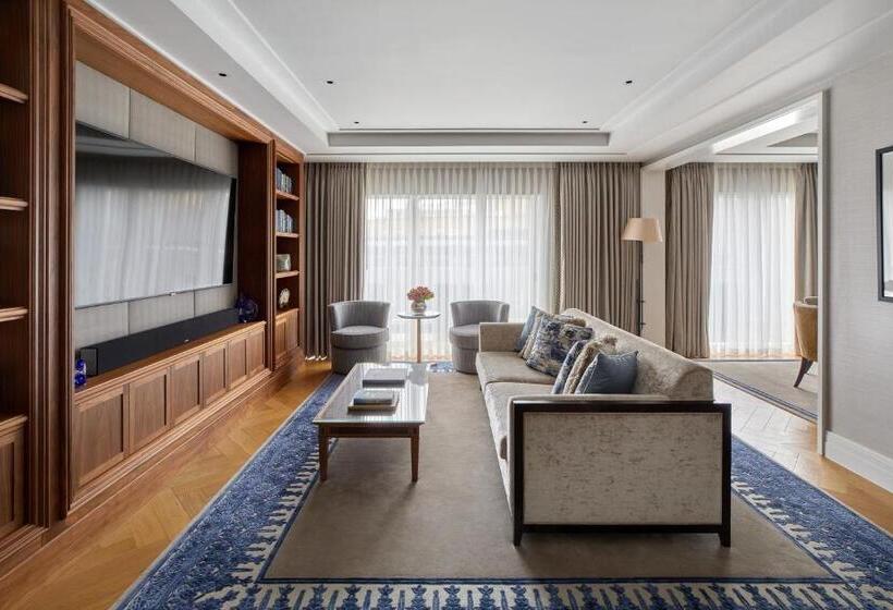 חדר סטנדרט, Four Seasons Hotel London At Tower Bridge