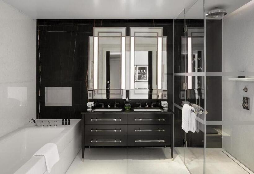 חדר סטנדרט, Four Seasons Hotel London At Tower Bridge