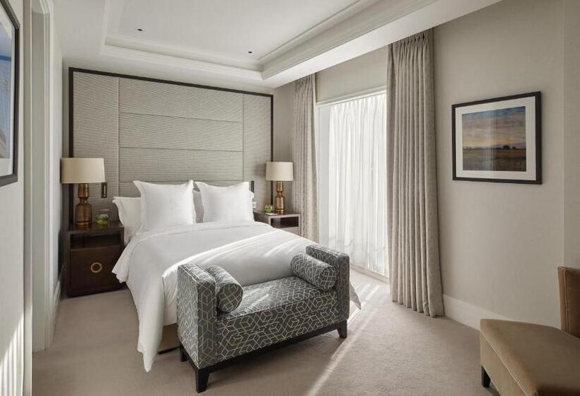 חדר סטנדרט, Four Seasons Hotel London At Tower Bridge