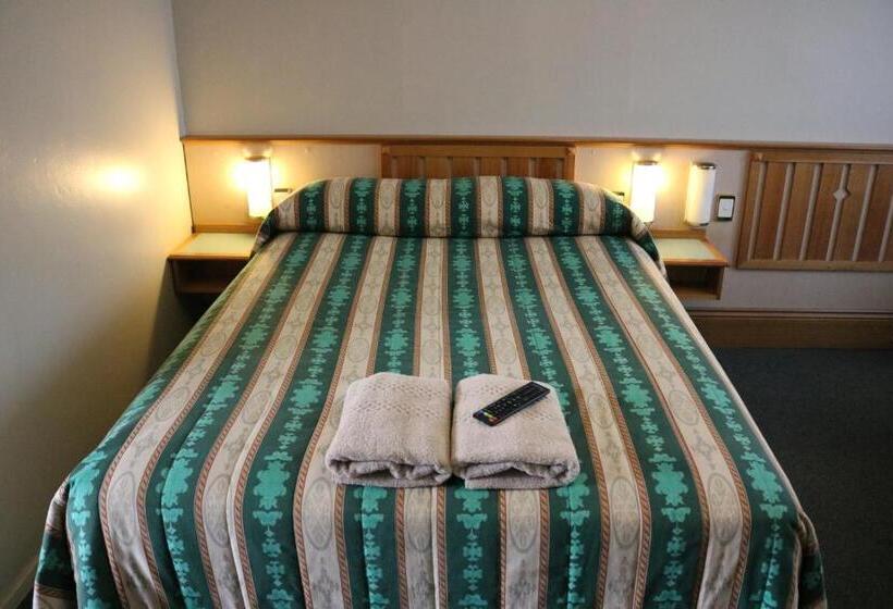 חדר סטנדרט, The Hermitage Motel