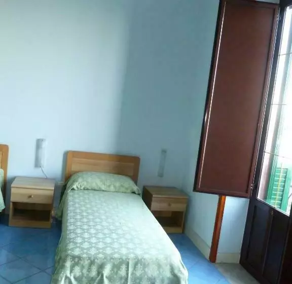 スタンダードシングルルーム, Ancelle Sorrento  Casa D Accoglienza