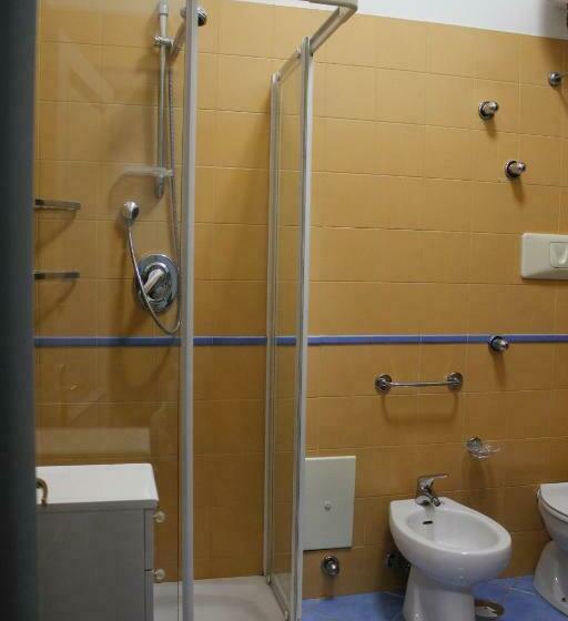 Номер Стандарт Трехместный, Ancelle Sorrento  Casa D Accoglienza