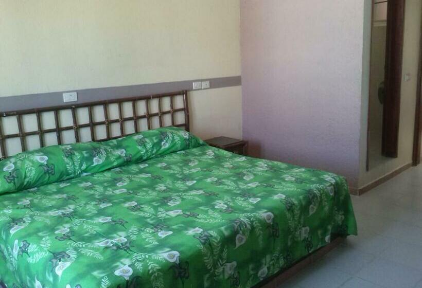 غرفة سوبيريور سرير كينج, Angela Carolina