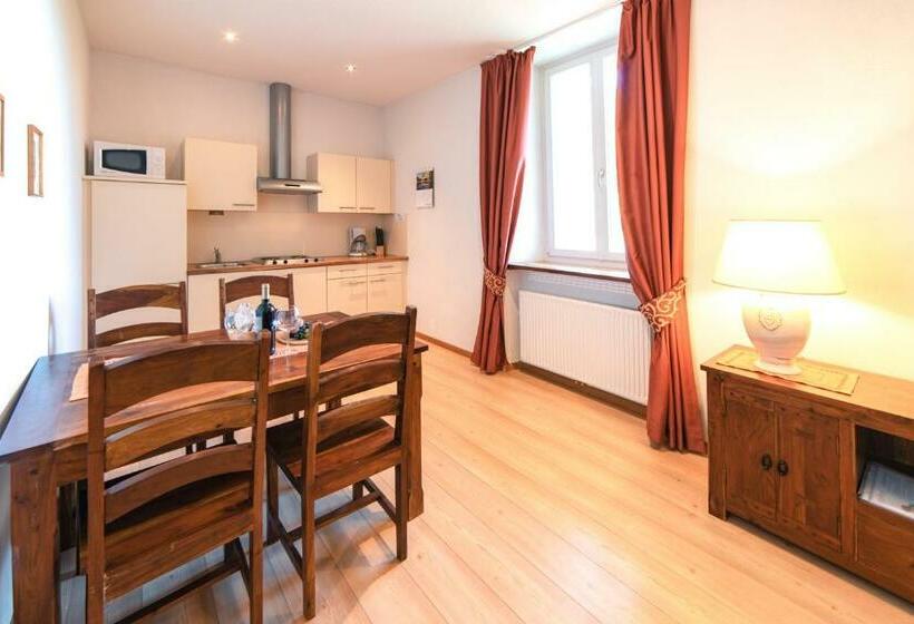 آپارتمان 1 خوابه با بالکن, Apartments Waldquell