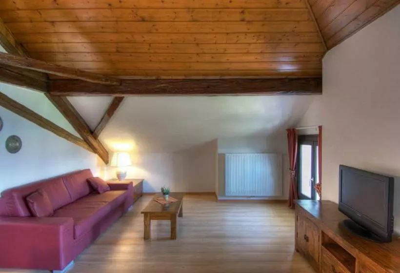آپارتمان 1 خوابه با بالکن, Apartments Waldquell
