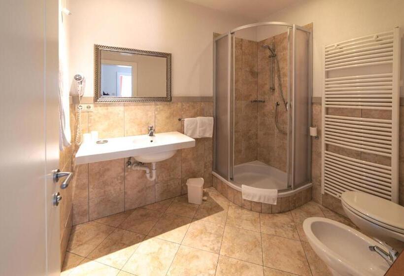 آپارتمان 2 خوابه, Apartments Waldquell