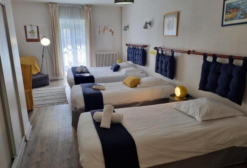 Семейный Номер, Au Marais